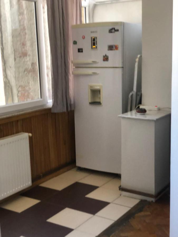 Lovely 1 Bedroom Apartment Close To Old Town Bucureşti Exterior foto