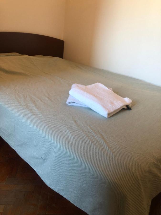 Lovely 1 Bedroom Apartment Close To Old Town Bucureşti Exterior foto